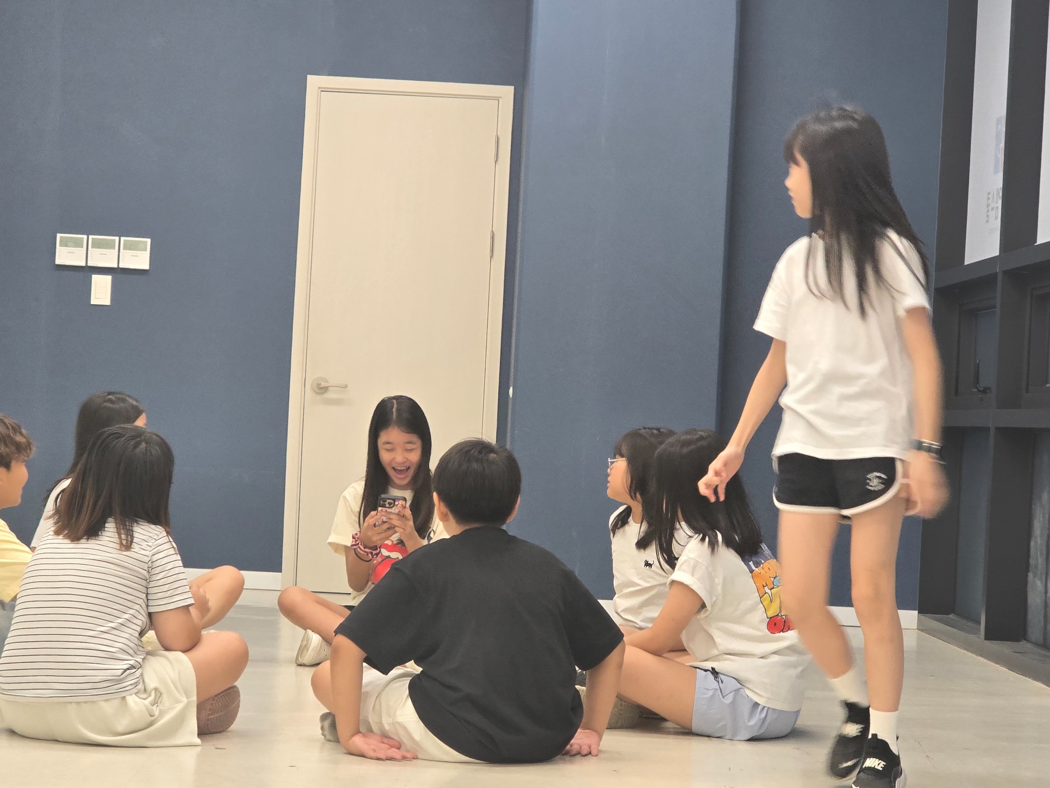 함께 웃는 즐거운 시간